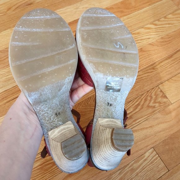 Mjus Leather Ankle Strap Heeled Strappy Distressed Red Sandals size 7.5 - Picture 8 of 14